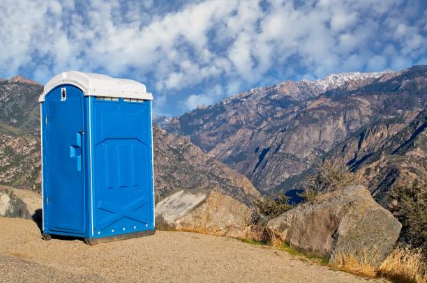 Best Luxury portable toilet rental  in Laurinburg, NC